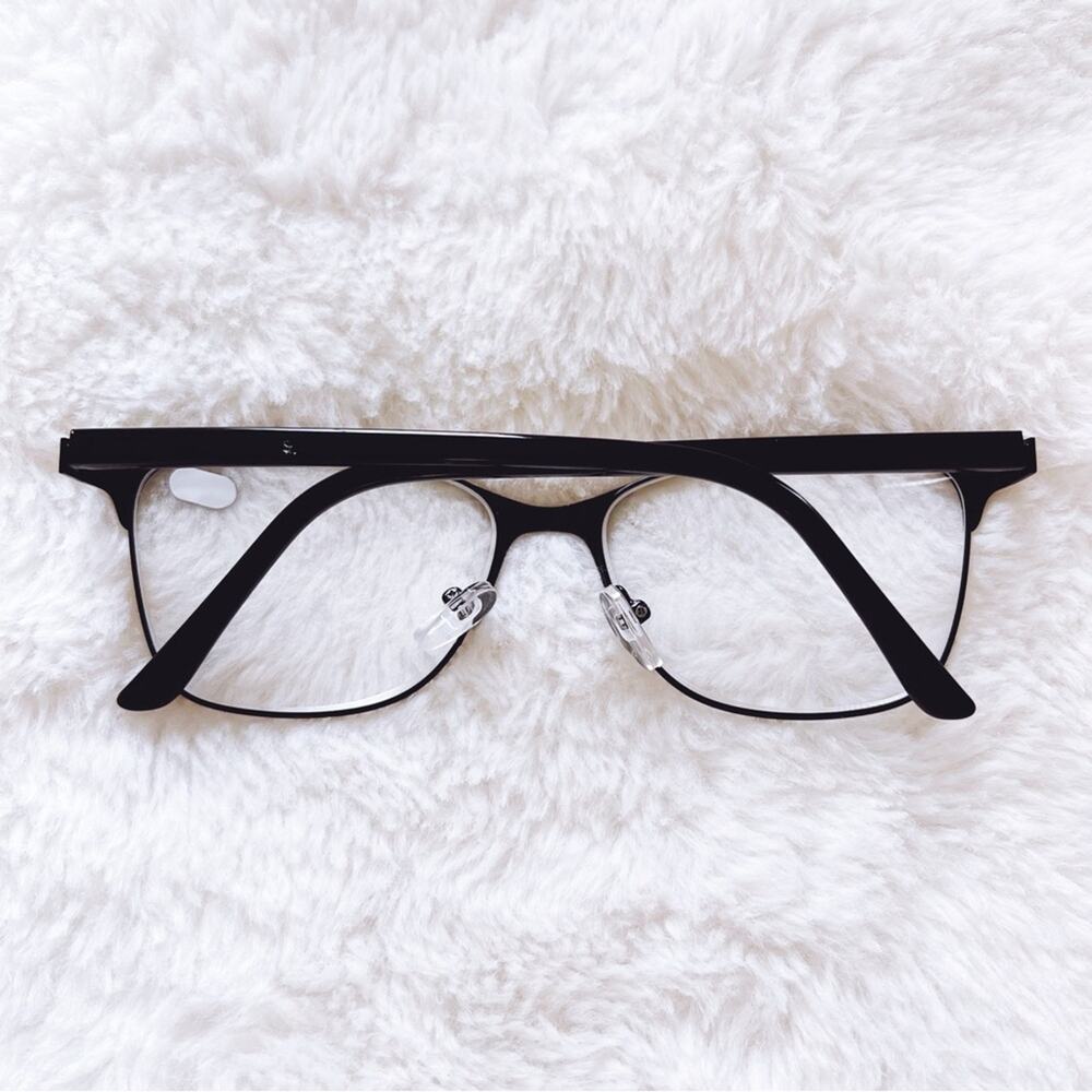 Elliott Black Classic Sleek Reader Glasses - Picture 9 of 9